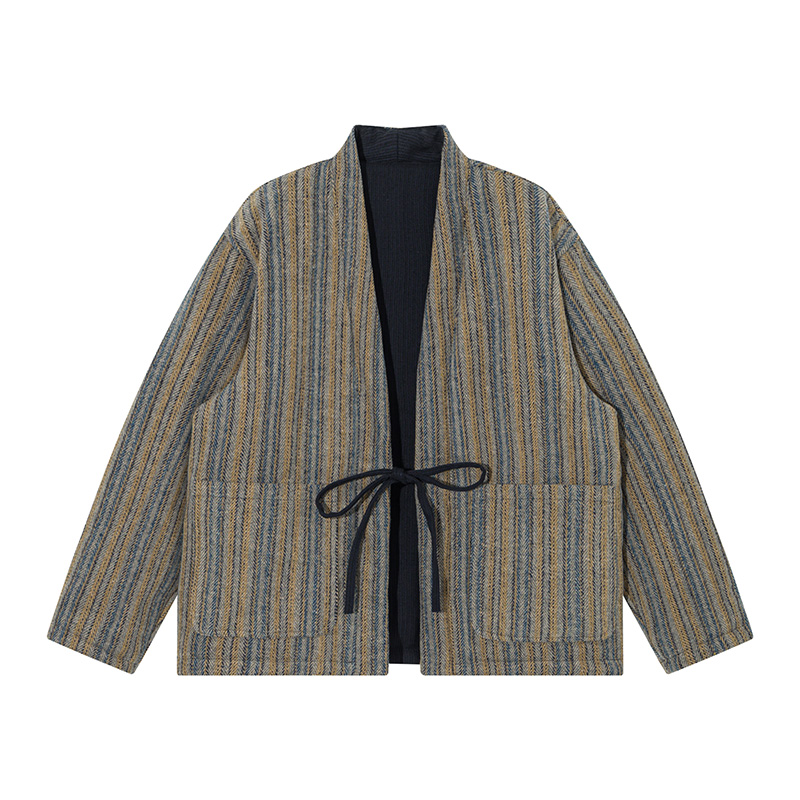 Japanese Style Striped Kimono  - Traditional Winter Japanese Clothing incelemesi ve fiyatı